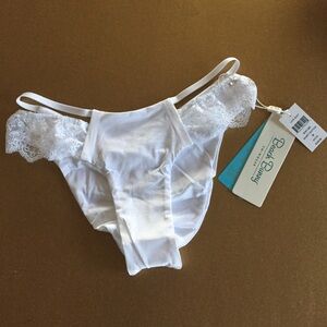 Beach Bunny skimpy bikini bottoms